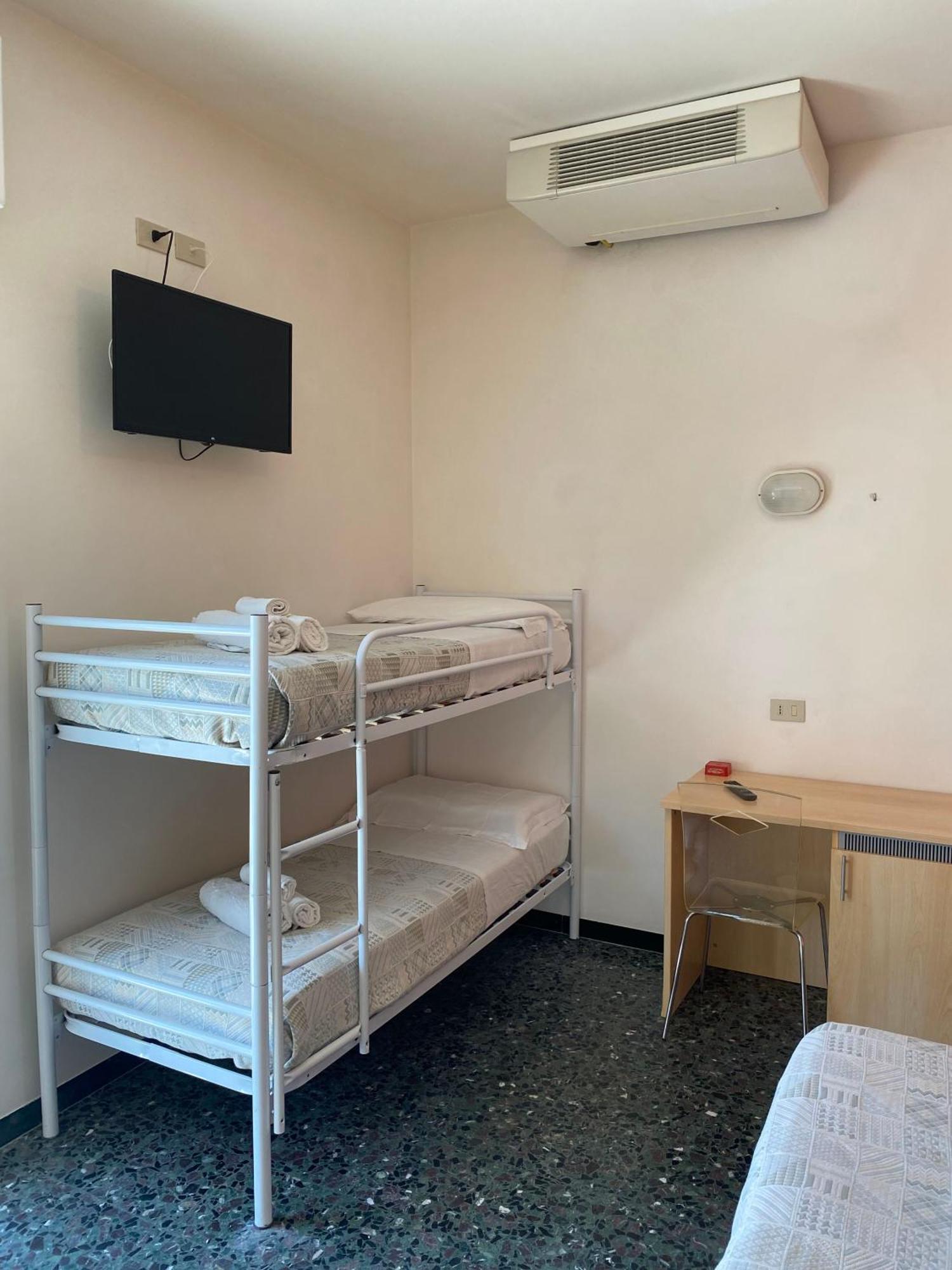 Hotel Loretta ريميني المظهر الخارجي الصورة
