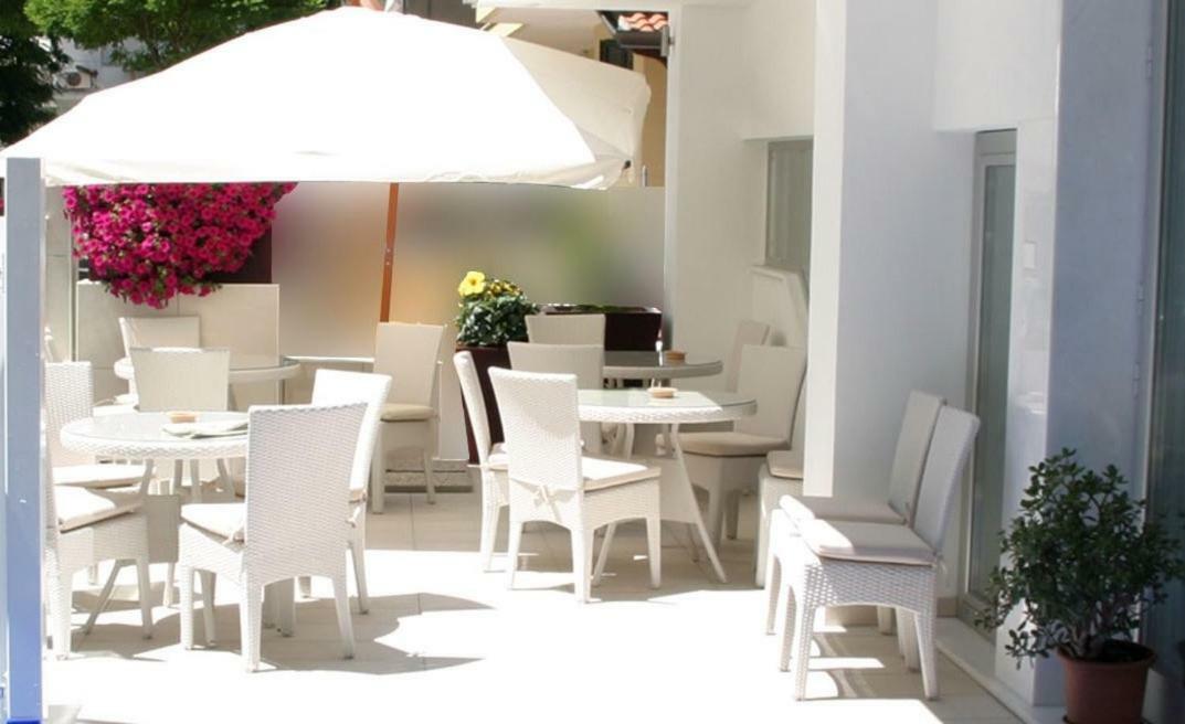 Hotel Loretta ريميني المظهر الخارجي الصورة